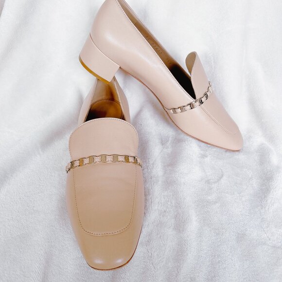 NWT Salvatore Ferragamo Tilos almond Nappa  calf leather heels - Picture 2 of 8